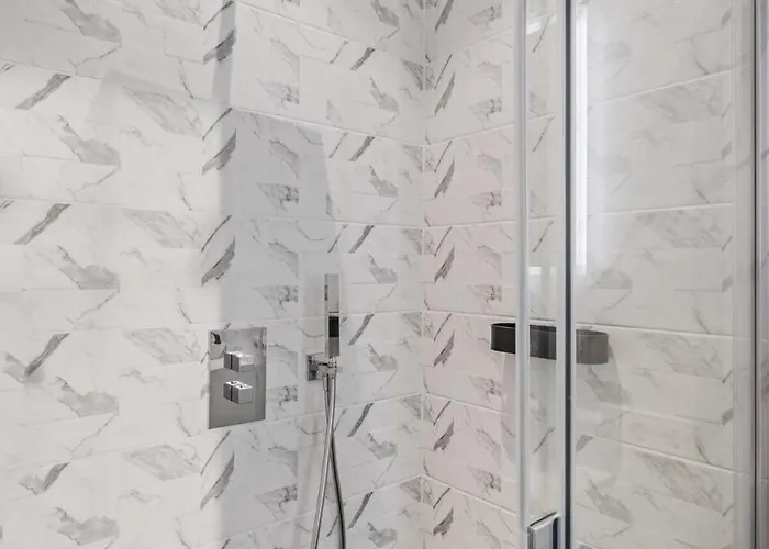 De Luxe 1 A Coucher, Centre Commercial, Piscine Et Fitness 아파트 룩셈부르크