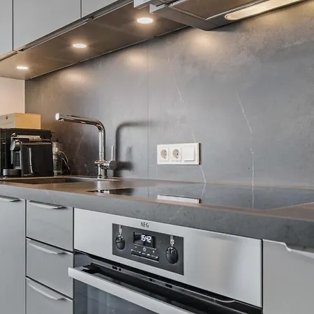 De Luxe 1 A Coucher, Centre Commercial, Piscine Et Fitness アパート