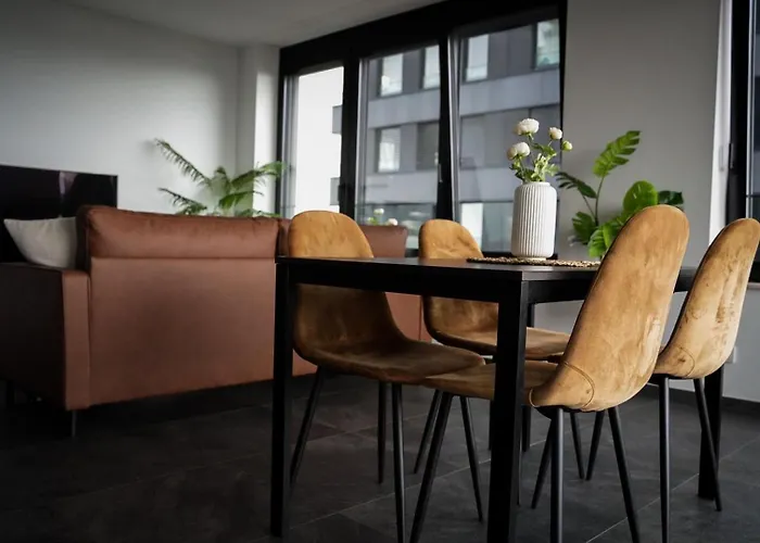 De Luxe 1 A Coucher, Centre Commercial, Piscine Et Fitness Apartament