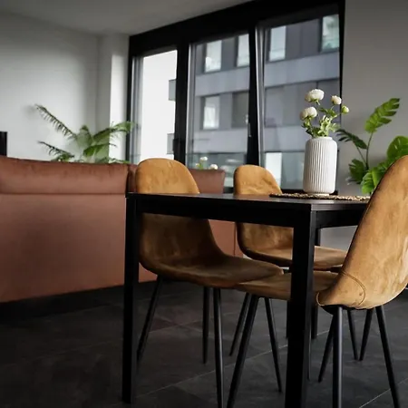 De Luxe 1 A Coucher, Centre Commercial, Piscine Et Fitness 아파트